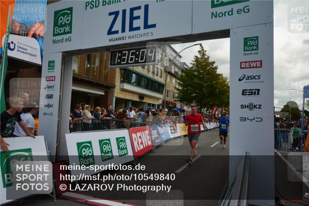 20.09.2026 - PSD Bank Halbmarathon LAZAROV Photography http://msf.ph/oto/10549840 20.09.2026 11:36:04 Ziel 1105, 1739, 1781, 2056, 2109, 2349, 2848, 3176, 4500 meine-sportfotos.de