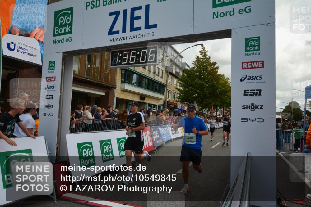 20.09.2026 - PSD Bank Halbmarathon LAZAROV Photography http://msf.ph/oto/10549845 20.09.2026 11:36:05 Ziel 1105, 1739, 1781, 2056, 2109, 2349, 2848, 3176, 4500 meine-sportfotos.de