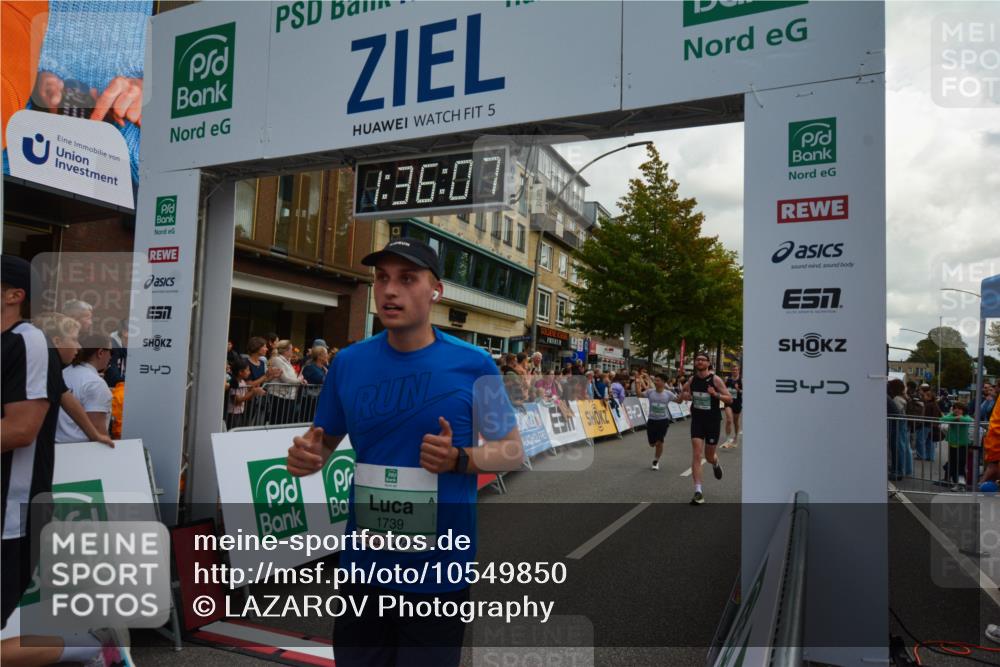 20.09.2026 - PSD Bank Halbmarathon LAZAROV Photography http://msf.ph/oto/10549850 20.09.2026 11:36:06 Ziel 1105, 1739, 1781, 2056, 2109, 2306, 2349, 2848, 3176, 4500 meine-sportfotos.de