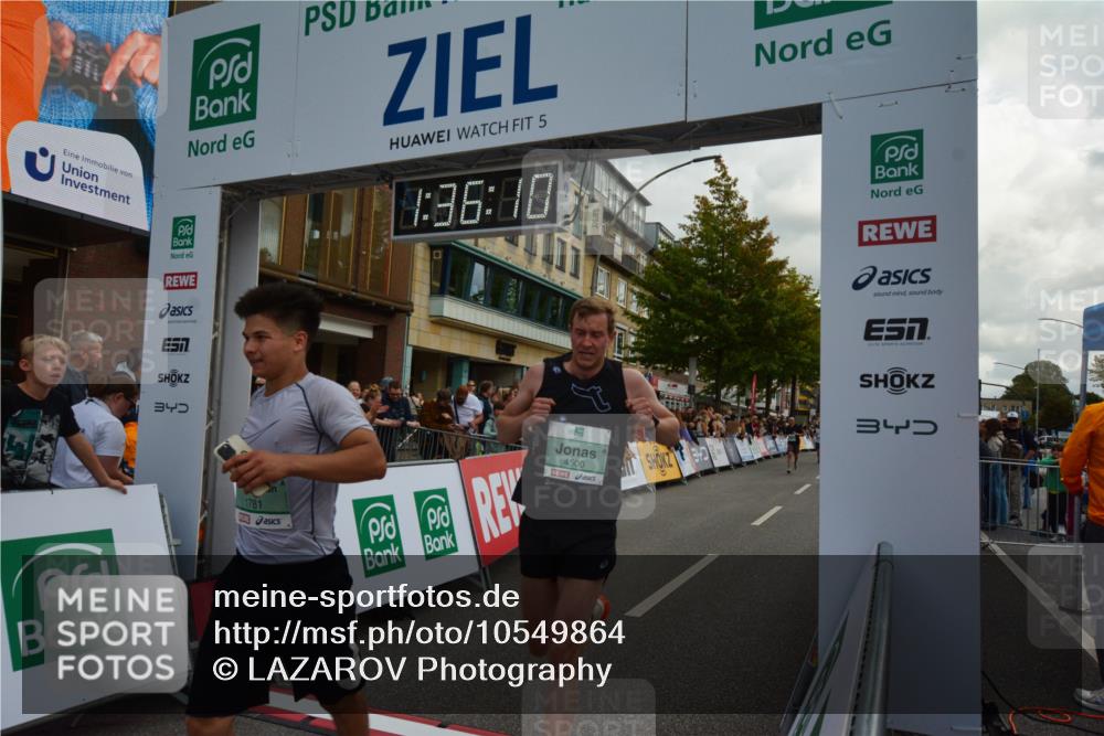 20.09.2026 - PSD Bank Halbmarathon LAZAROV Photography http://msf.ph/oto/10549864 20.09.2026 11:36:10 Ziel 1105, 1193, 1739, 1781, 2109, 2306, 2848, 3176, 4500 meine-sportfotos.de