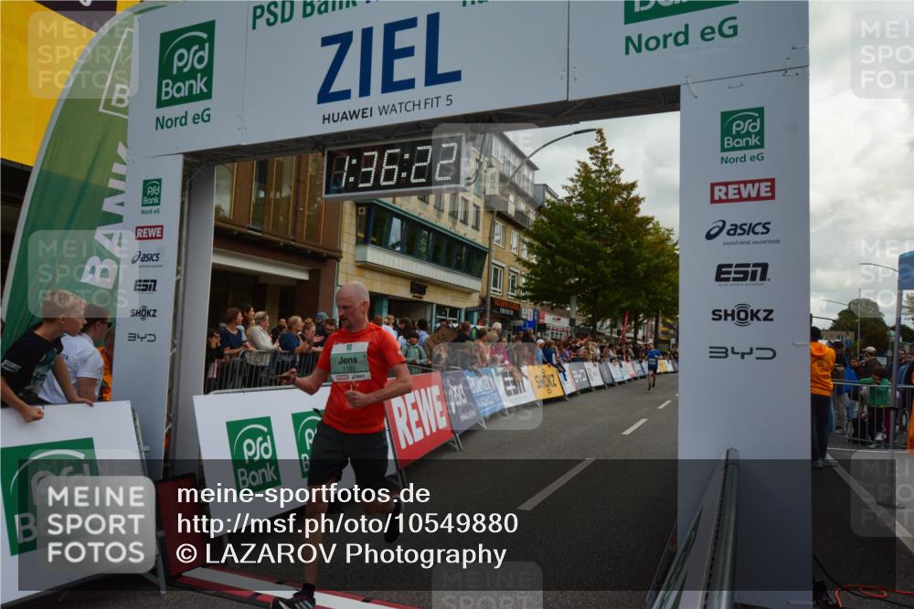20.09.2026 - PSD Bank Halbmarathon LAZAROV Photography http://msf.ph/oto/10549880 20.09.2026 11:36:21 Ziel 1193, 2109, 2306, 3999, 4052 meine-sportfotos.de
