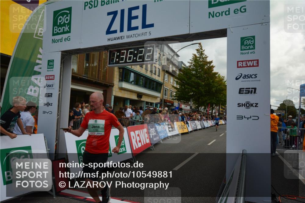 20.09.2026 - PSD Bank Halbmarathon LAZAROV Photography http://msf.ph/oto/10549881 20.09.2026 11:36:21 Ziel 1193, 2109, 2306, 3999, 4052 meine-sportfotos.de