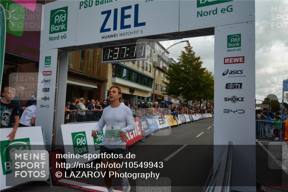 20.09.2026 - PSD Bank Halbmarathon LAZAROV Photography http://msf.ph/oto/10549943 20.09.2026 11:37:11 Ziel 1812, 2102, 2925, 3295, 3299, 3359, 4260, 4779, 4796 meine-sportfotos.de