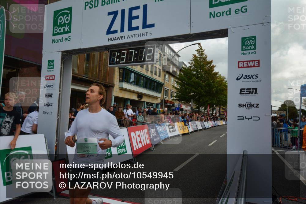 20.09.2026 - PSD Bank Halbmarathon LAZAROV Photography http://msf.ph/oto/10549945 20.09.2026 11:37:11 Ziel 1812, 2102, 2925, 3295, 3299, 3359, 4260, 4779, 4796 meine-sportfotos.de