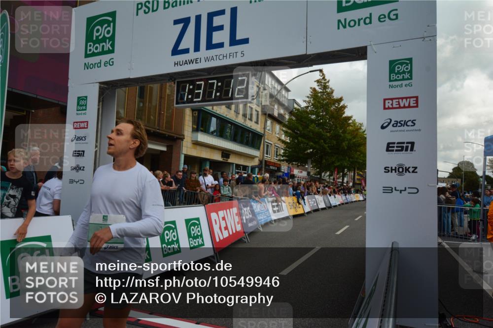 20.09.2026 - PSD Bank Halbmarathon LAZAROV Photography http://msf.ph/oto/10549946 20.09.2026 11:37:11 Ziel 1812, 2102, 2925, 3295, 3299, 3359, 4260, 4779, 4796 meine-sportfotos.de
