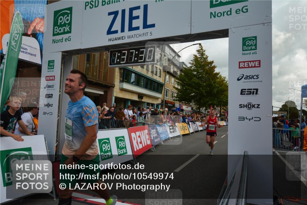 20.09.2026 - PSD Bank Halbmarathon LAZAROV Photography http://msf.ph/oto/10549974 20.09.2026 11:37:29 Ziel 1291, 1353, 1676, 1944, 2500, 2735, 3312, 3629, 4132, 4571 meine-sportfotos.de