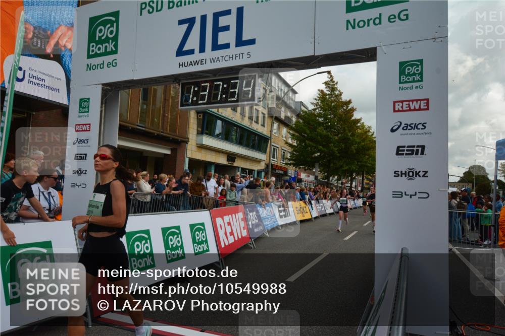20.09.2026 - PSD Bank Halbmarathon LAZAROV Photography http://msf.ph/oto/10549988 20.09.2026 11:37:33 Ziel 1291, 1353, 1944, 2500, 2735, 3312, 3629, 4127, 4132 meine-sportfotos.de