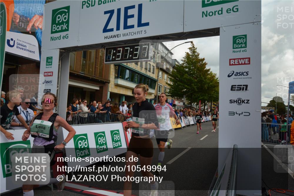 20.09.2026 - PSD Bank Halbmarathon LAZAROV Photography http://msf.ph/oto/10549994 20.09.2026 11:37:37 Ziel 1291, 1353, 1944, 2500, 2735, 3296, 3629, 4127, 4132, 4371 meine-sportfotos.de