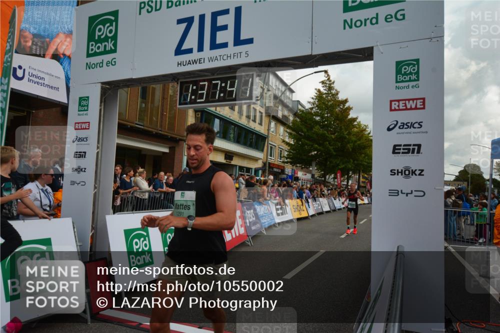 20.09.2026 - PSD Bank Halbmarathon LAZAROV Photography http://msf.ph/oto/10550002 20.09.2026 11:37:40 Ziel 1291, 1353, 1944, 2500, 2735, 3296, 4127, 4371, 4766 meine-sportfotos.de
