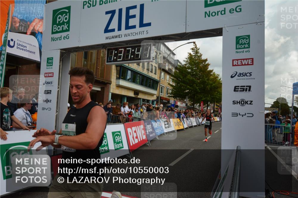 20.09.2026 - PSD Bank Halbmarathon LAZAROV Photography http://msf.ph/oto/10550003 20.09.2026 11:37:40 Ziel 1291, 1353, 1944, 2500, 2735, 3296, 4127, 4371, 4766 meine-sportfotos.de