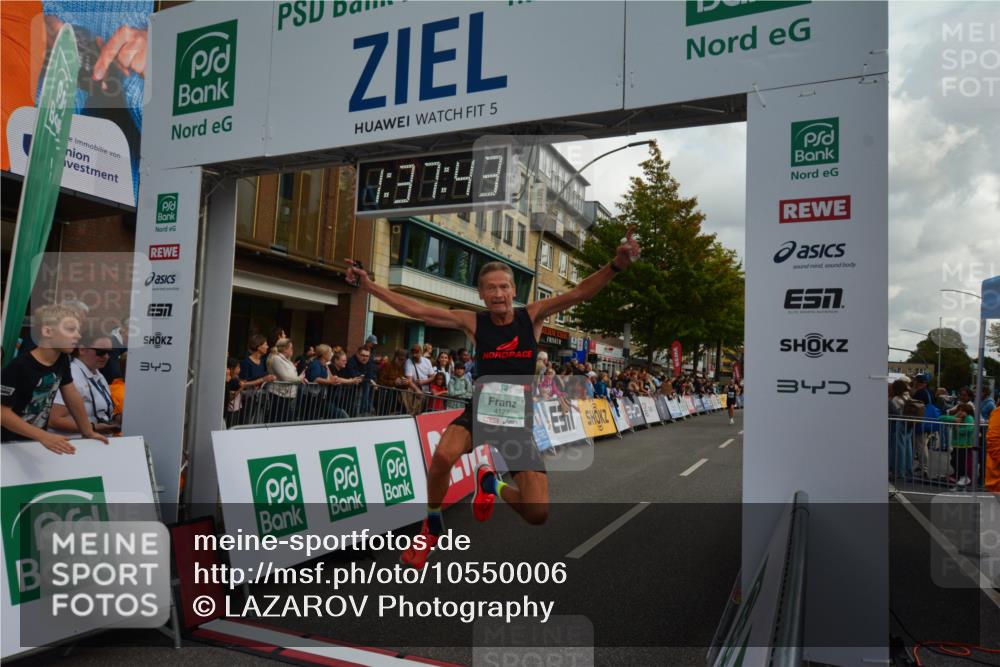 20.09.2026 - PSD Bank Halbmarathon LAZAROV Photography http://msf.ph/oto/10550006 20.09.2026 11:37:42 Ziel 1219, 1291, 1353, 1944, 2500, 2735, 3100, 3296, 4127, 4371, 4766 meine-sportfotos.de