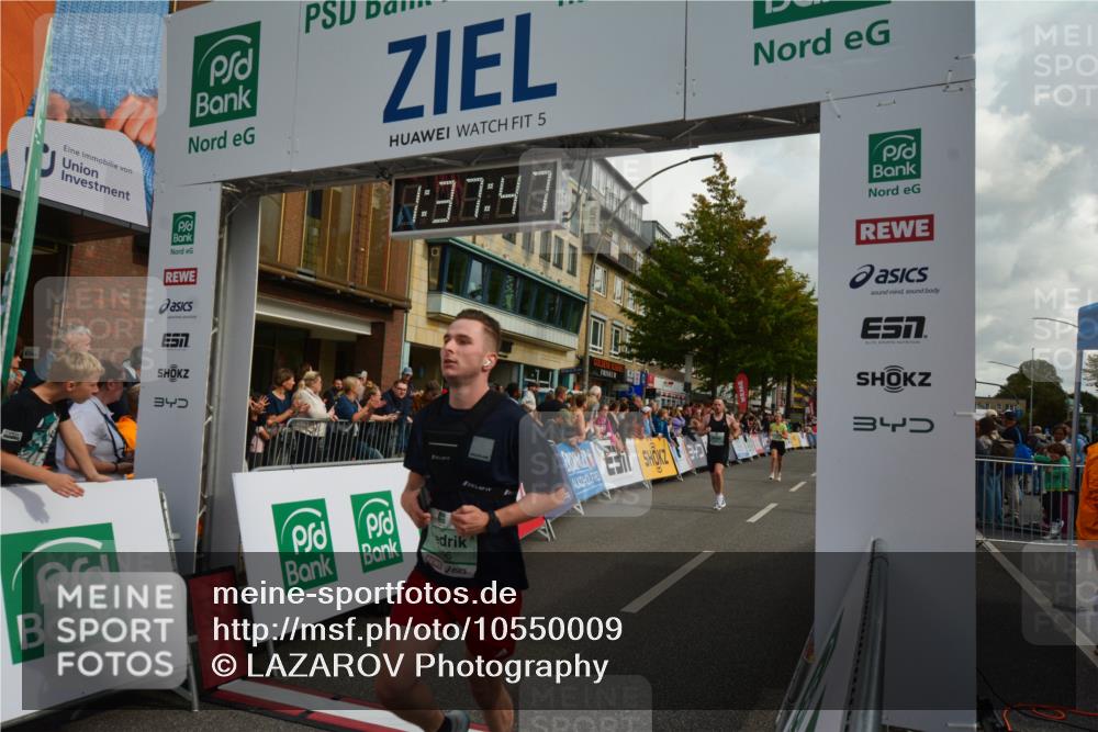 20.09.2026 - PSD Bank Halbmarathon LAZAROV Photography http://msf.ph/oto/10550009 20.09.2026 11:37:47 Ziel 1219, 2161, 3100, 3296, 4127, 4163, 4371, 4415, 4437, 4766 meine-sportfotos.de