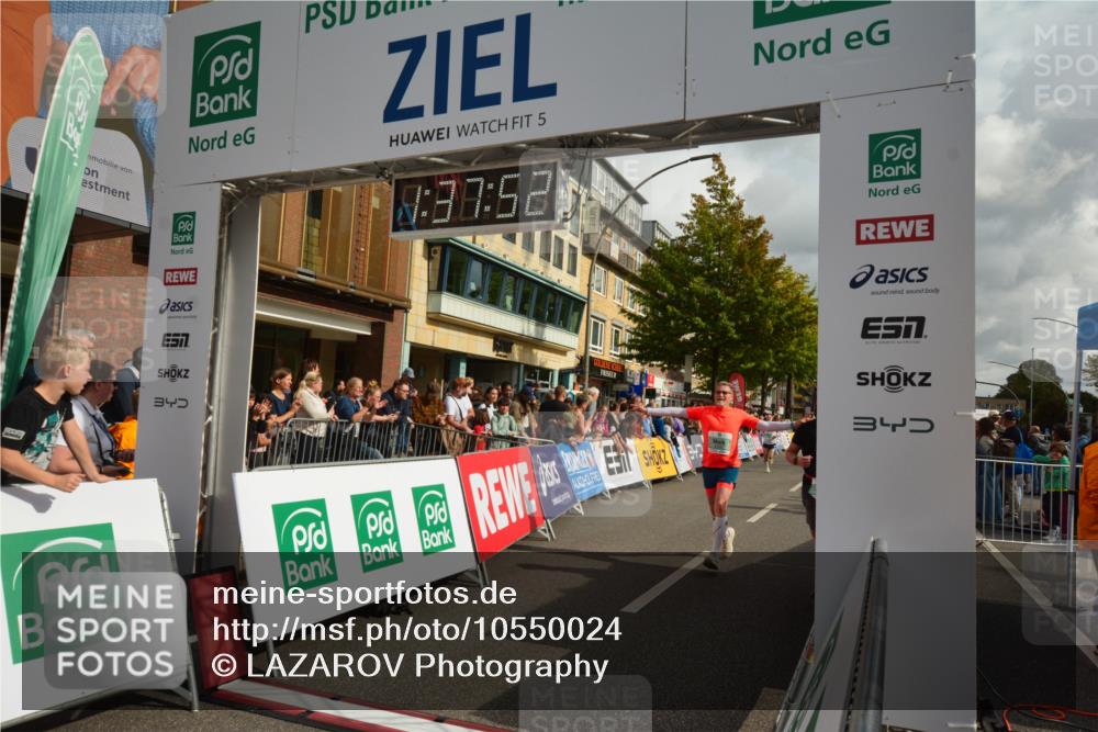 20.09.2026 - PSD Bank Halbmarathon LAZAROV Photography http://msf.ph/oto/10550024 20.09.2026 11:37:52 Ziel 1062, 1187, 1219, 2161, 3100, 3296, 4163, 4197, 4371, 4415, 4437, 4766 meine-sportfotos.de