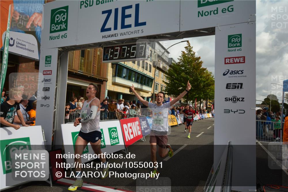 20.09.2026 - PSD Bank Halbmarathon LAZAROV Photography http://msf.ph/oto/10550031 20.09.2026 11:37:57 Ziel 1062, 1187, 1219, 2161, 3100, 3164, 4163, 4197, 4415, 4437, 4766 meine-sportfotos.de