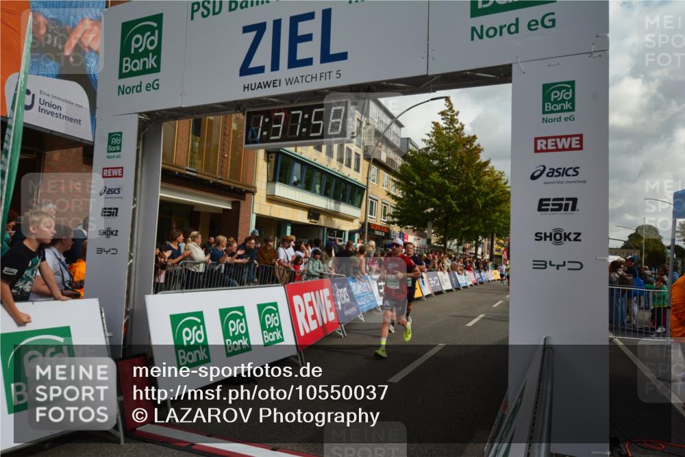 20.09.2026 - PSD Bank Halbmarathon LAZAROV Photography http://msf.ph/oto/10550037 20.09.2026 11:37:58 Ziel 1062, 1187, 1219, 2161, 3100, 3164, 4163, 4197, 4415, 4437 meine-sportfotos.de