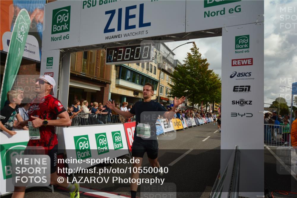 20.09.2026 - PSD Bank Halbmarathon LAZAROV Photography http://msf.ph/oto/10550040 20.09.2026 11:37:59 Ziel 1062, 1187, 1219, 2161, 3100, 3164, 4163, 4197, 4415, 4437 meine-sportfotos.de