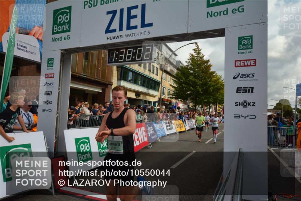 20.09.2026 - PSD Bank Halbmarathon LAZAROV Photography http://msf.ph/oto/10550044 20.09.2026 11:38:02 Ziel 1062, 1187, 2161, 3095, 3164, 4163, 4197, 4415, 4437 meine-sportfotos.de