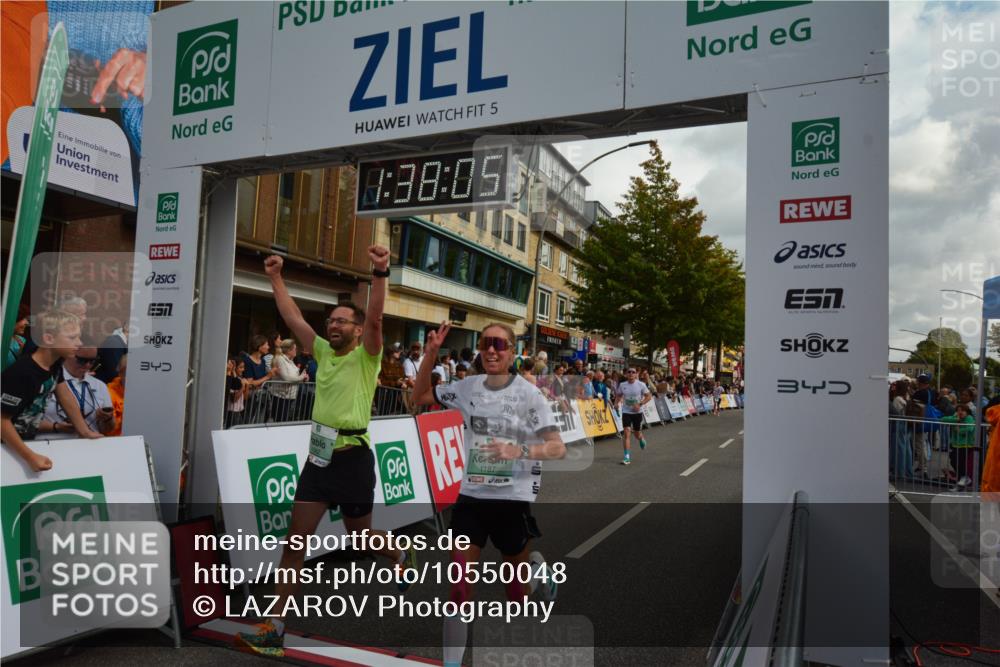 20.09.2026 - PSD Bank Halbmarathon LAZAROV Photography http://msf.ph/oto/10550048 20.09.2026 11:38:04 Ziel 1062, 1187, 2161, 2668, 3095, 3164, 3631, 4147, 4197, 4437 meine-sportfotos.de