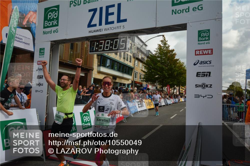20.09.2026 - PSD Bank Halbmarathon LAZAROV Photography http://msf.ph/oto/10550049 20.09.2026 11:38:04 Ziel 1062, 1187, 2161, 2668, 3095, 3164, 3631, 4147, 4197, 4437 meine-sportfotos.de