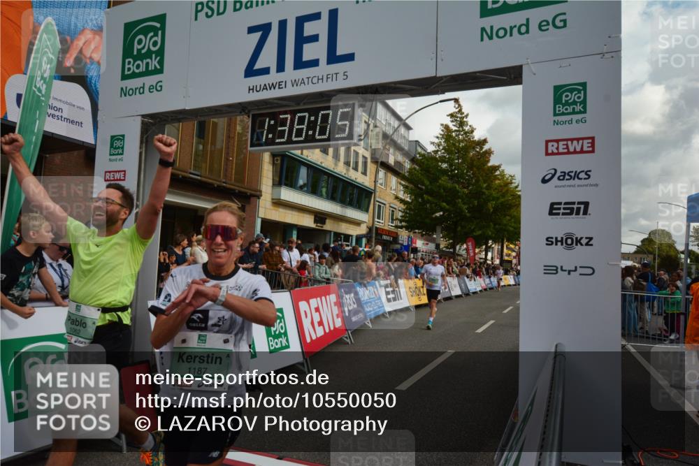 20.09.2026 - PSD Bank Halbmarathon LAZAROV Photography http://msf.ph/oto/10550050 20.09.2026 11:38:04 Ziel 1062, 1187, 2161, 2668, 3095, 3164, 3631, 4147, 4197, 4437 meine-sportfotos.de
