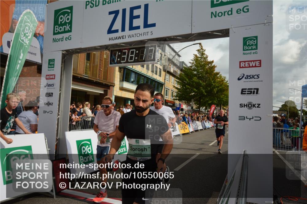 20.09.2026 - PSD Bank Halbmarathon LAZAROV Photography http://msf.ph/oto/10550065 20.09.2026 11:38:16 Ziel 1036, 2668, 2673, 2691, 3095, 3464, 3631, 3990, 4147, 4344, 4767 meine-sportfotos.de
