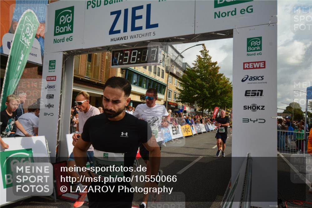 20.09.2026 - PSD Bank Halbmarathon LAZAROV Photography http://msf.ph/oto/10550066 20.09.2026 11:38:16 Ziel 1036, 2668, 2673, 2691, 3095, 3464, 3631, 3990, 4147, 4344, 4767 meine-sportfotos.de