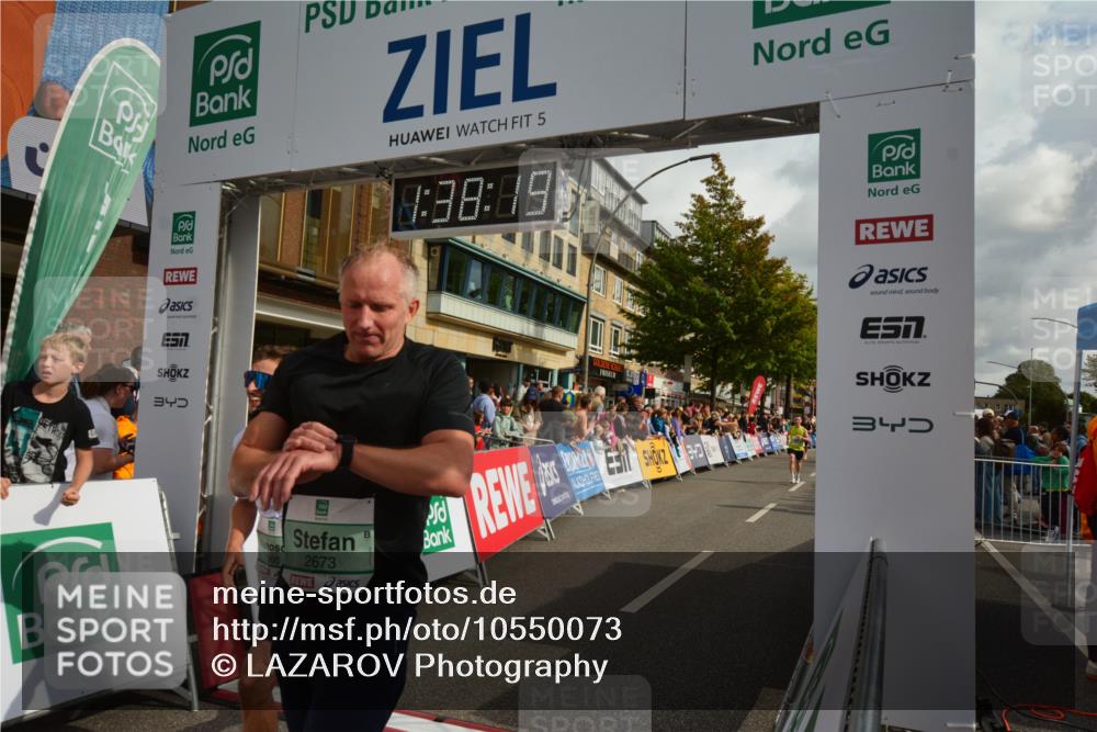 20.09.2026 - PSD Bank Halbmarathon LAZAROV Photography http://msf.ph/oto/10550073 20.09.2026 11:38:18 Ziel 1036, 2668, 2673, 2691, 3095, 3464, 3631, 3990, 4147, 4344, 4767 meine-sportfotos.de