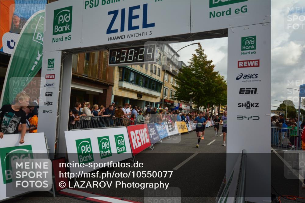 20.09.2026 - PSD Bank Halbmarathon LAZAROV Photography http://msf.ph/oto/10550077 20.09.2026 11:38:23 Ziel 1036, 1915, 2673, 2691, 3464, 3990, 4344, 4767 meine-sportfotos.de
