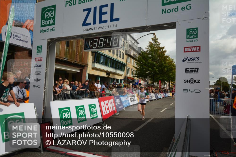 20.09.2026 - PSD Bank Halbmarathon LAZAROV Photography http://msf.ph/oto/10550098 20.09.2026 11:38:40 Ziel 1483, 3188, 4305, 4778 meine-sportfotos.de