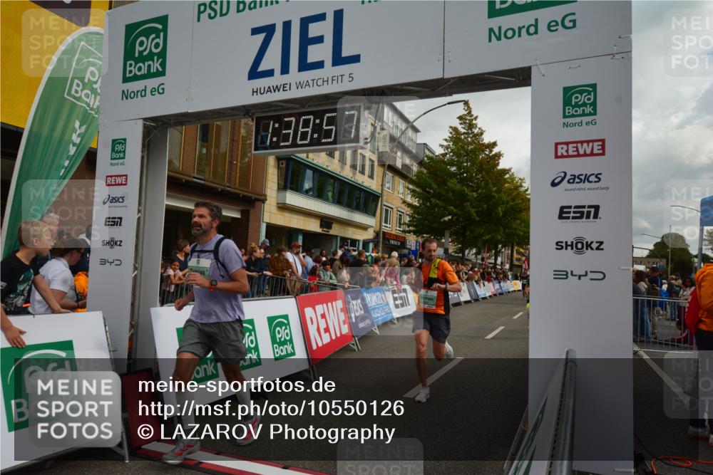 20.09.2026 - PSD Bank Halbmarathon LAZAROV Photography http://msf.ph/oto/10550126 20.09.2026 11:38:56 Ziel 1115, 1298, 1316, 1483, 1764, 1954, 2403, 2515, 2550, 3727, 3885, 4148, 4661 meine-sportfotos.de
