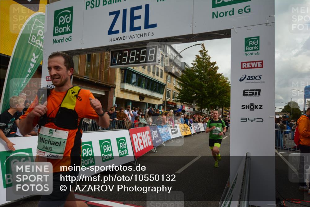 20.09.2026 - PSD Bank Halbmarathon LAZAROV Photography http://msf.ph/oto/10550132 20.09.2026 11:38:57 Ziel 1115, 1298, 1316, 1483, 1764, 1954, 2403, 2515, 2550, 3727, 3885, 4148, 4661 meine-sportfotos.de