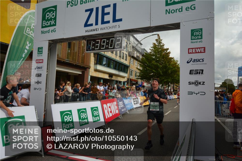 20.09.2026 - PSD Bank Halbmarathon LAZAROV Photography http://msf.ph/oto/10550143 20.09.2026 11:39:02 Ziel 1115, 1316, 1764, 2403, 2515, 3727, 3885, 4148, 4661, 4683 meine-sportfotos.de
