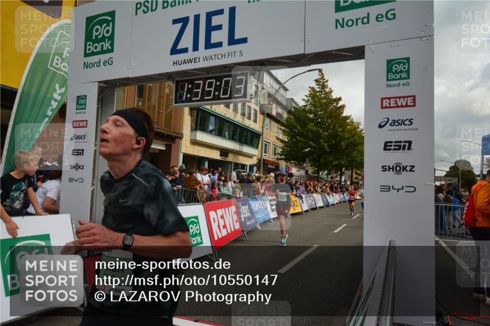 20.09.2026 - PSD Bank Halbmarathon LAZAROV Photography http://msf.ph/oto/10550147 20.09.2026 11:39:03 Ziel 1115, 1316, 1764, 2403, 2515, 3727, 4106, 4148, 4661, 4683 meine-sportfotos.de
