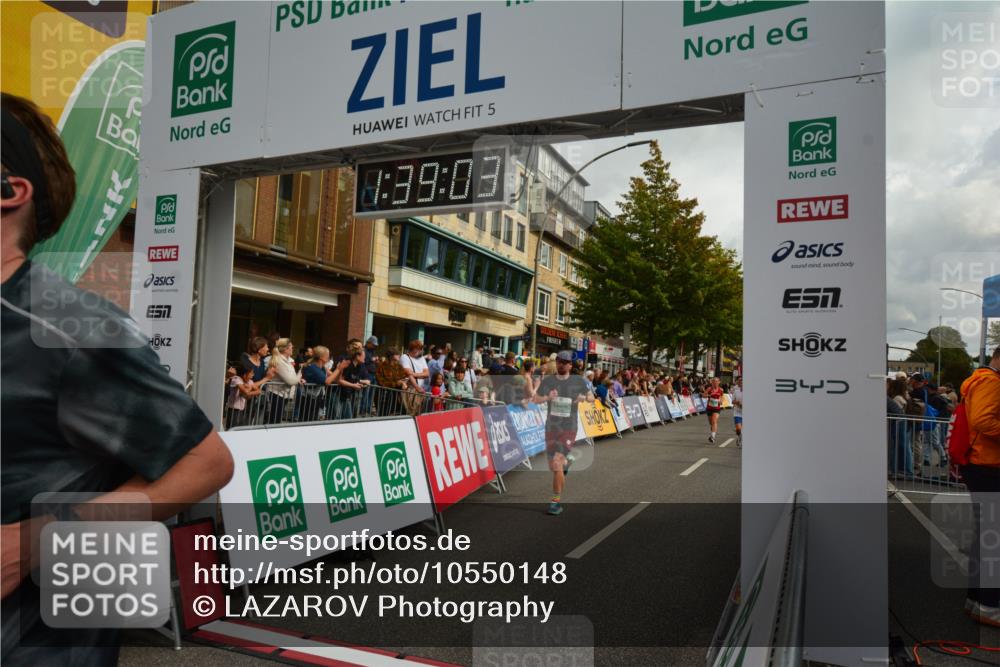 20.09.2026 - PSD Bank Halbmarathon LAZAROV Photography http://msf.ph/oto/10550148 20.09.2026 11:39:03 Ziel 1115, 1316, 1764, 2403, 2515, 3727, 4106, 4148, 4661, 4683 meine-sportfotos.de