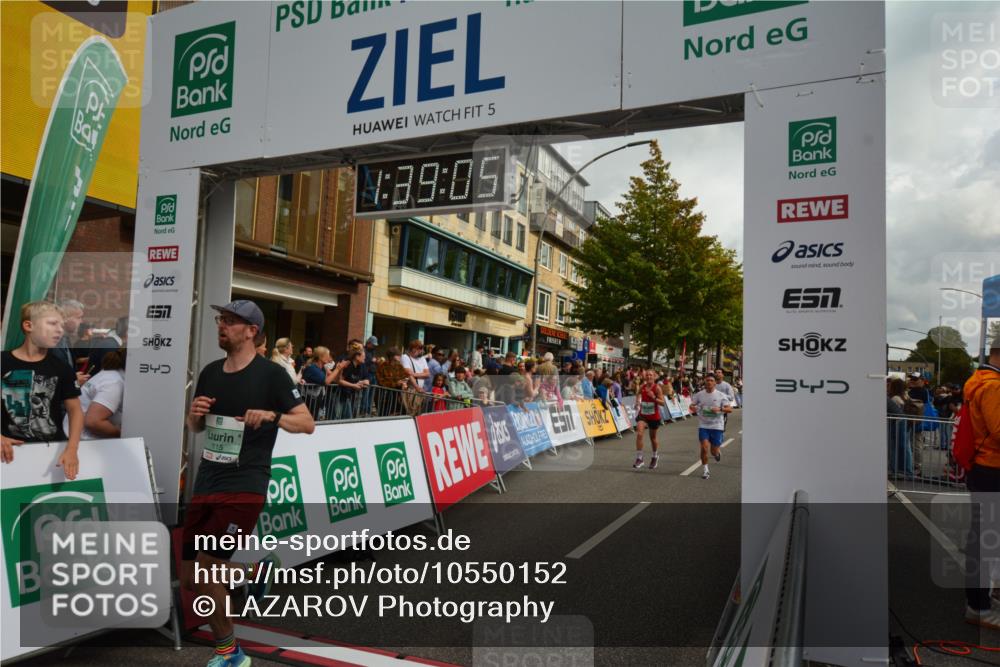 20.09.2026 - PSD Bank Halbmarathon LAZAROV Photography http://msf.ph/oto/10550152 20.09.2026 11:39:04 Ziel 1115, 1316, 1764, 2515, 3727, 4106, 4148, 4661, 4683 meine-sportfotos.de