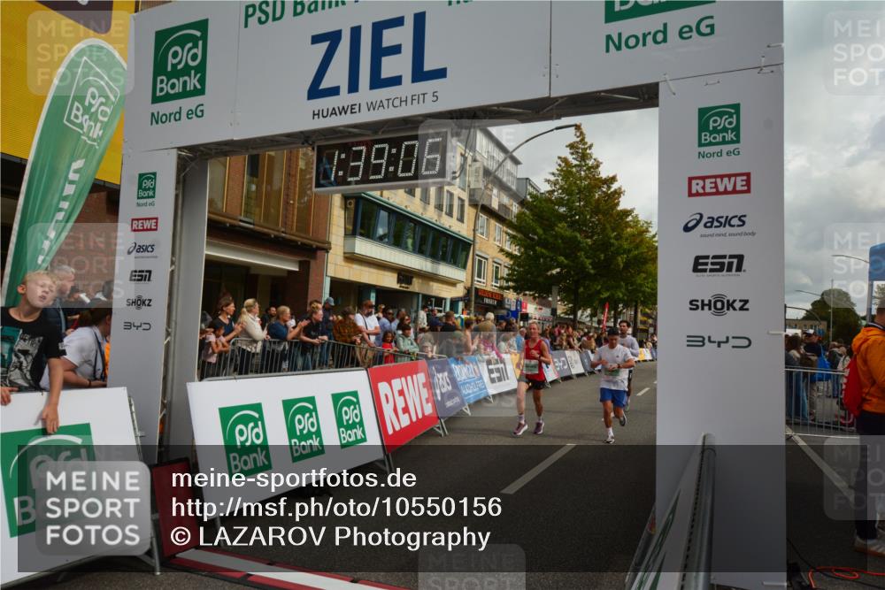 20.09.2026 - PSD Bank Halbmarathon LAZAROV Photography http://msf.ph/oto/10550156 20.09.2026 11:39:05 Ziel 1115, 1316, 1764, 2515, 2984, 4106, 4148, 4661, 4683 meine-sportfotos.de