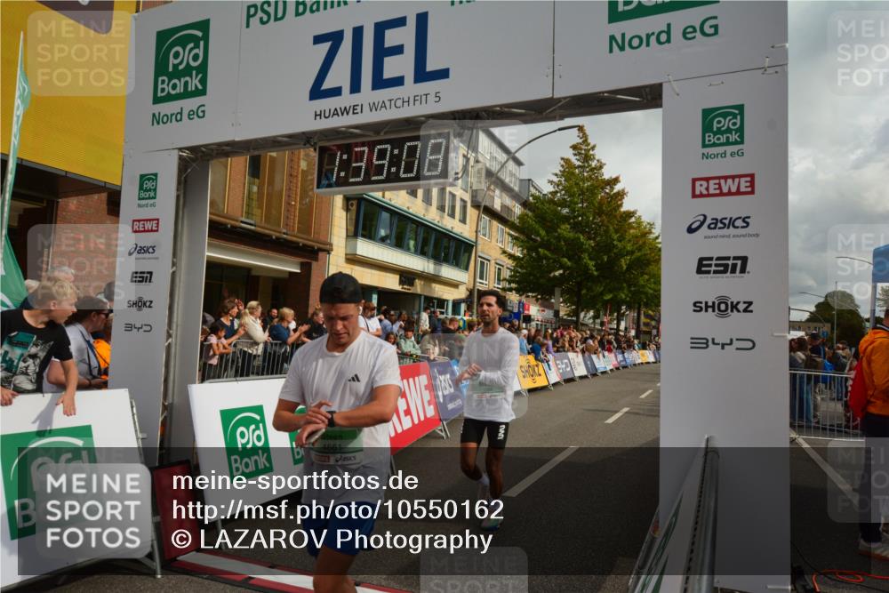 20.09.2026 - PSD Bank Halbmarathon LAZAROV Photography http://msf.ph/oto/10550162 20.09.2026 11:39:07 Ziel 1115, 1316, 1764, 2515, 2984, 4106, 4148, 4661, 4683 meine-sportfotos.de