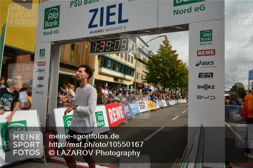 20.09.2026 - PSD Bank Halbmarathon LAZAROV Photography http://msf.ph/oto/10550167 20.09.2026 11:39:08 Ziel 1115, 1316, 1764, 2984, 4106, 4148, 4661, 4683 meine-sportfotos.de