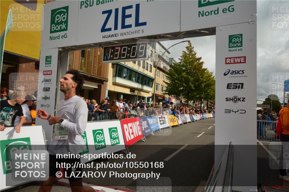 20.09.2026 - PSD Bank Halbmarathon LAZAROV Photography http://msf.ph/oto/10550168 20.09.2026 11:39:08 Ziel 1115, 1316, 1764, 2984, 4106, 4148, 4661, 4683 meine-sportfotos.de
