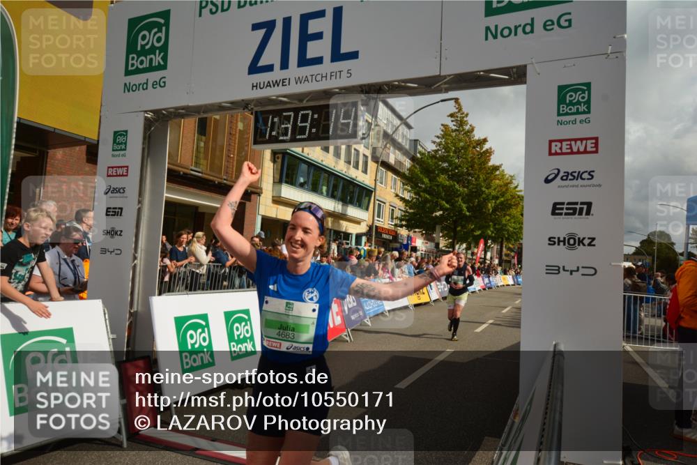 20.09.2026 - PSD Bank Halbmarathon LAZAROV Photography http://msf.ph/oto/10550171 20.09.2026 11:39:13 Ziel 1764, 2984, 3715, 4106, 4148, 4324, 4461, 4661, 4683 meine-sportfotos.de