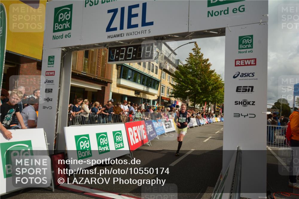 20.09.2026 - PSD Bank Halbmarathon LAZAROV Photography http://msf.ph/oto/10550174 20.09.2026 11:39:14 Ziel 1764, 2984, 3715, 4106, 4324, 4461, 4683 meine-sportfotos.de