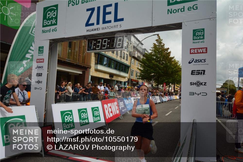 20.09.2026 - PSD Bank Halbmarathon LAZAROV Photography http://msf.ph/oto/10550179 20.09.2026 11:39:17 Ziel 2984, 3121, 3715, 4106, 4324, 4461, 4683 meine-sportfotos.de