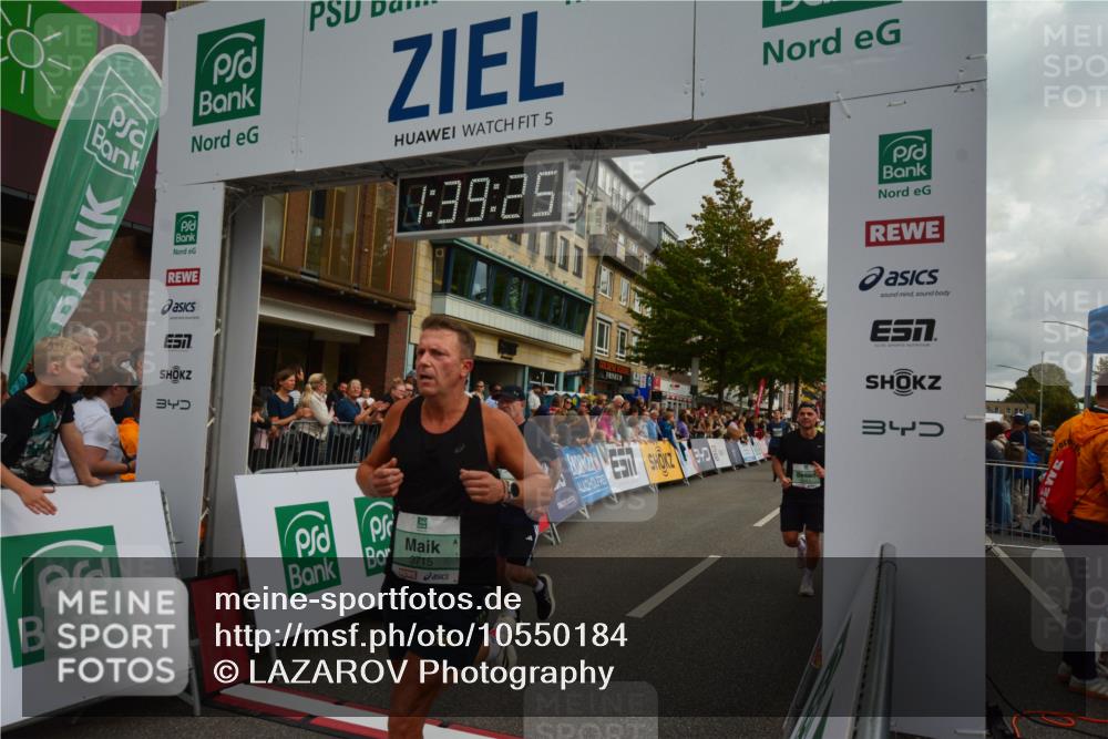20.09.2026 - PSD Bank Halbmarathon LAZAROV Photography http://msf.ph/oto/10550184 20.09.2026 11:39:24 Ziel 1103, 1719, 2649, 3121, 3715, 4022, 4324, 4436, 4461 meine-sportfotos.de