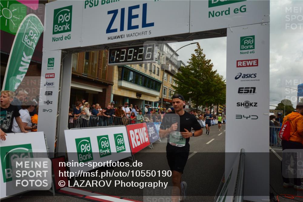20.09.2026 - PSD Bank Halbmarathon LAZAROV Photography http://msf.ph/oto/10550190 20.09.2026 11:39:25 Ziel 1103, 1719, 2649, 3121, 3715, 4022, 4324, 4436, 4461 meine-sportfotos.de