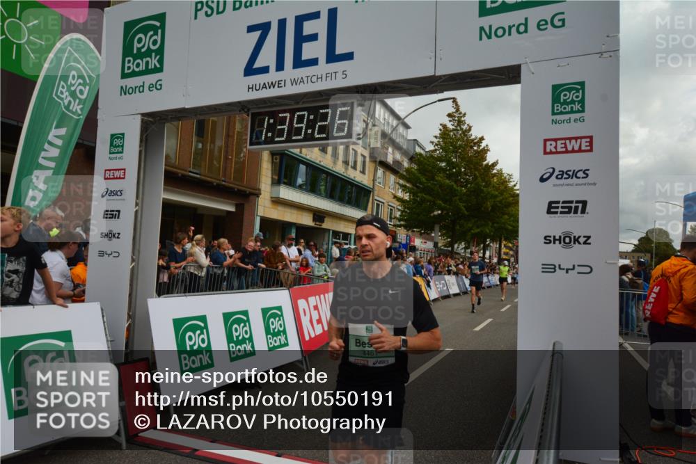 20.09.2026 - PSD Bank Halbmarathon LAZAROV Photography http://msf.ph/oto/10550191 20.09.2026 11:39:25 Ziel 1103, 1719, 2649, 3121, 3715, 4022, 4324, 4436, 4461 meine-sportfotos.de