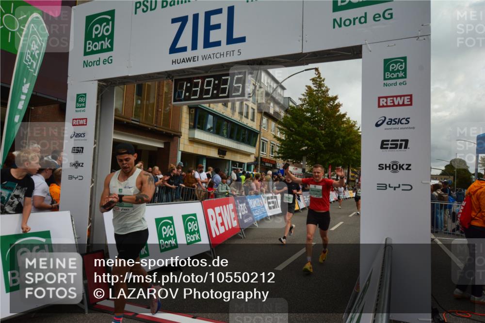 20.09.2026 - PSD Bank Halbmarathon LAZAROV Photography http://msf.ph/oto/10550212 20.09.2026 11:39:34 Ziel 1103, 1656, 1662, 1719, 2649, 2782, 3121, 3919, 4022, 4436 meine-sportfotos.de