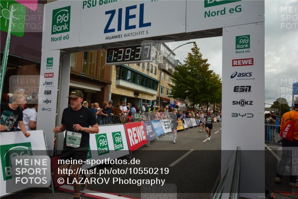 20.09.2026 - PSD Bank Halbmarathon LAZAROV Photography http://msf.ph/oto/10550219 20.09.2026 11:39:36 Ziel 1103, 1656, 1662, 1719, 2649, 2782, 3919, 4022, 4436 meine-sportfotos.de