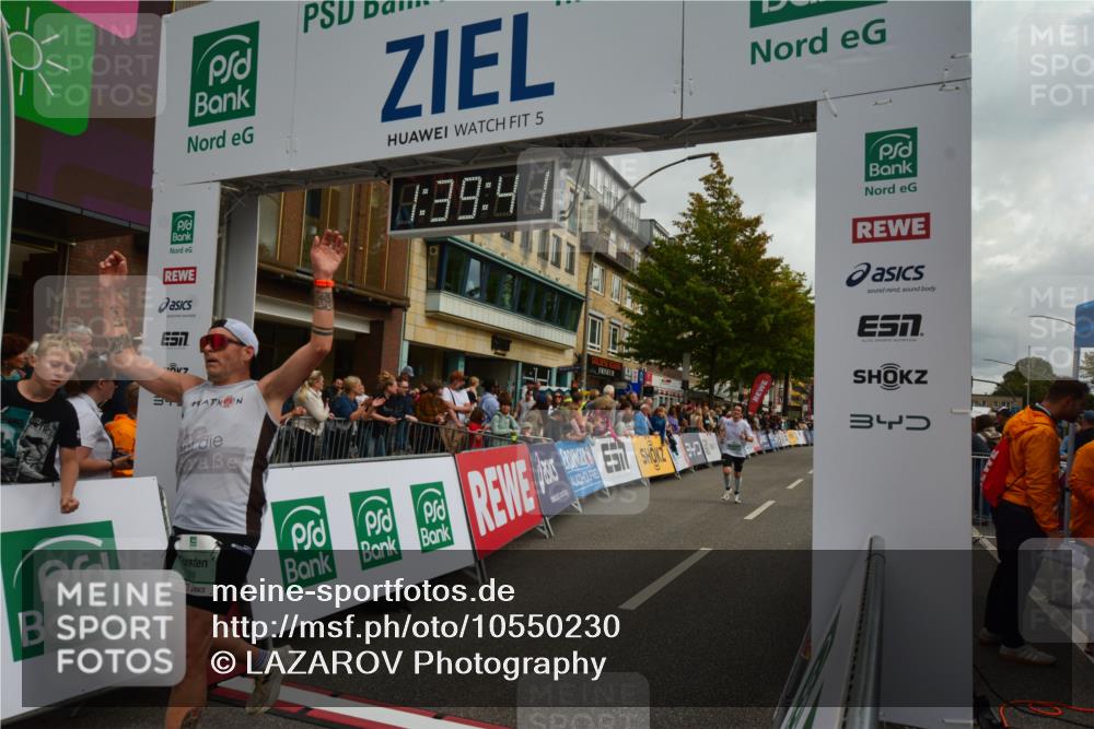 20.09.2026 - PSD Bank Halbmarathon LAZAROV Photography http://msf.ph/oto/10550230 20.09.2026 11:39:41 Ziel 1103, 1656, 1662, 1719, 2782, 3919, 4436 meine-sportfotos.de