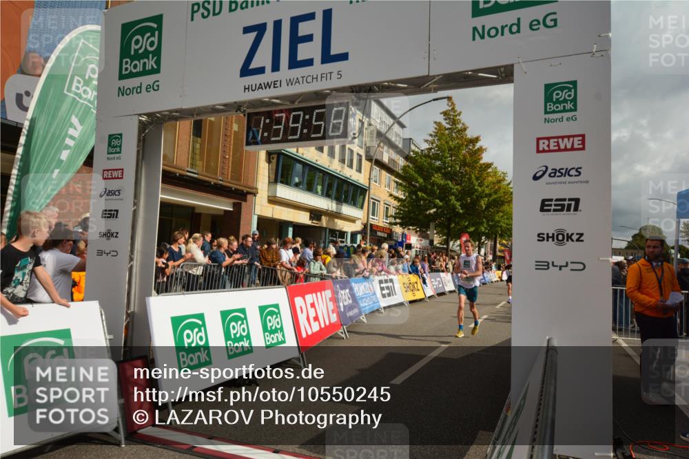 20.09.2026 - PSD Bank Halbmarathon LAZAROV Photography http://msf.ph/oto/10550245 20.09.2026 11:39:58 Ziel 1841, 2387, 3596, 3605, 4107, 4198, 4293, 4313, 4697 meine-sportfotos.de