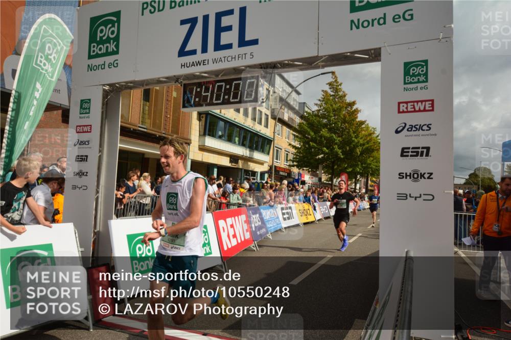 20.09.2026 - PSD Bank Halbmarathon LAZAROV Photography http://msf.ph/oto/10550248 20.09.2026 11:39:59 Ziel 1841, 2387, 3596, 3605, 4107, 4198, 4293, 4313, 4697 meine-sportfotos.de
